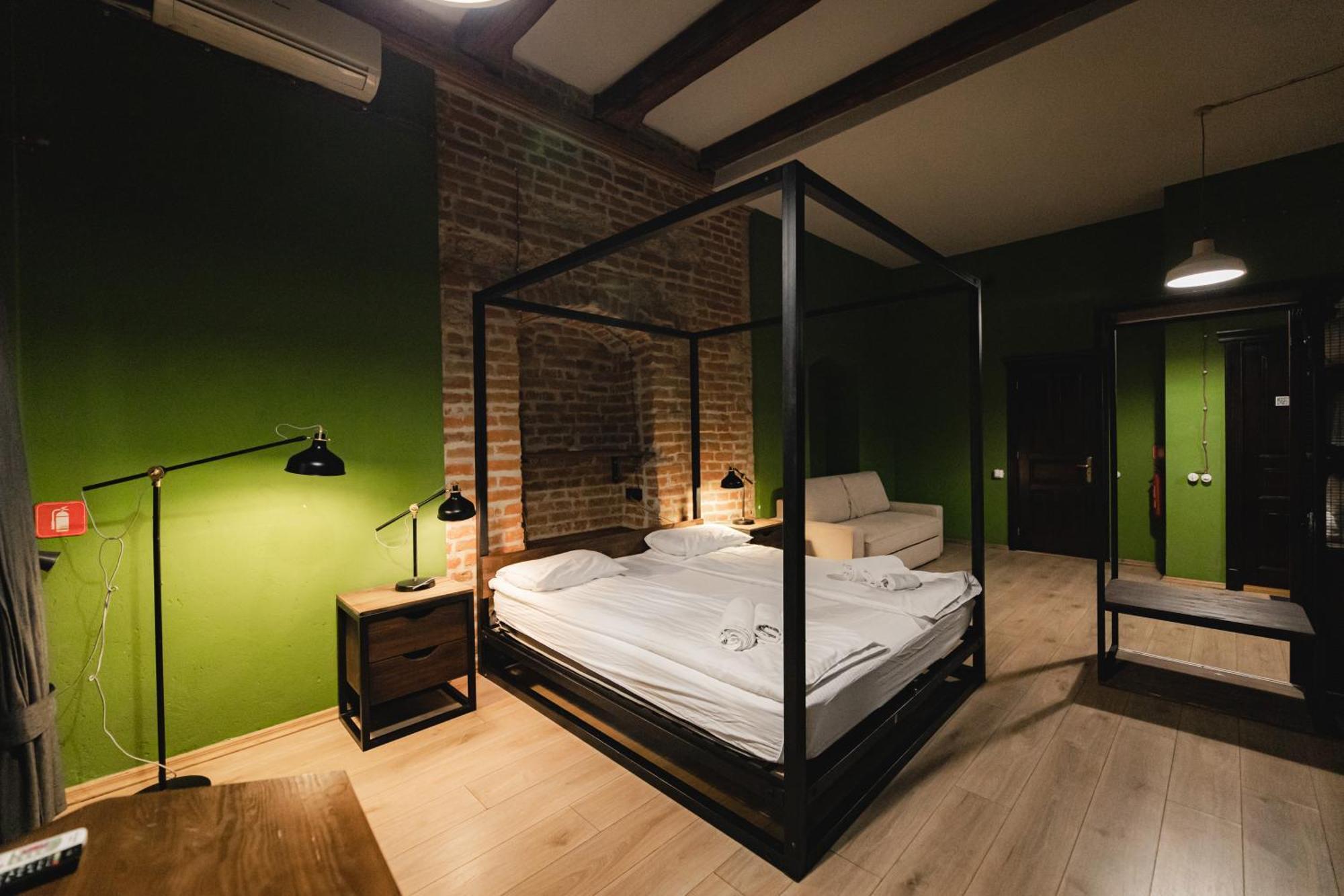 Apartments Justlvivit At The Rynok Square Luaran gambar