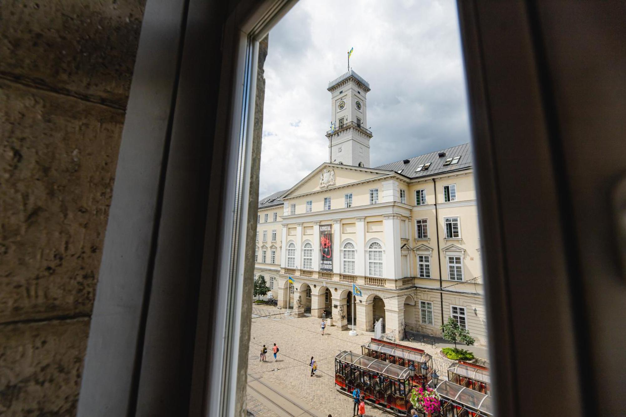 Apartments Justlvivit At The Rynok Square Luaran gambar