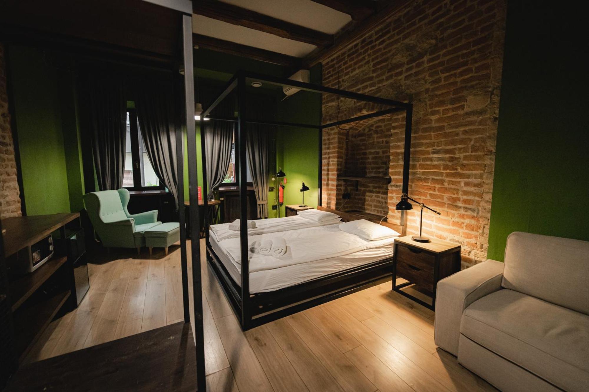 Apartments Justlvivit At The Rynok Square Luaran gambar