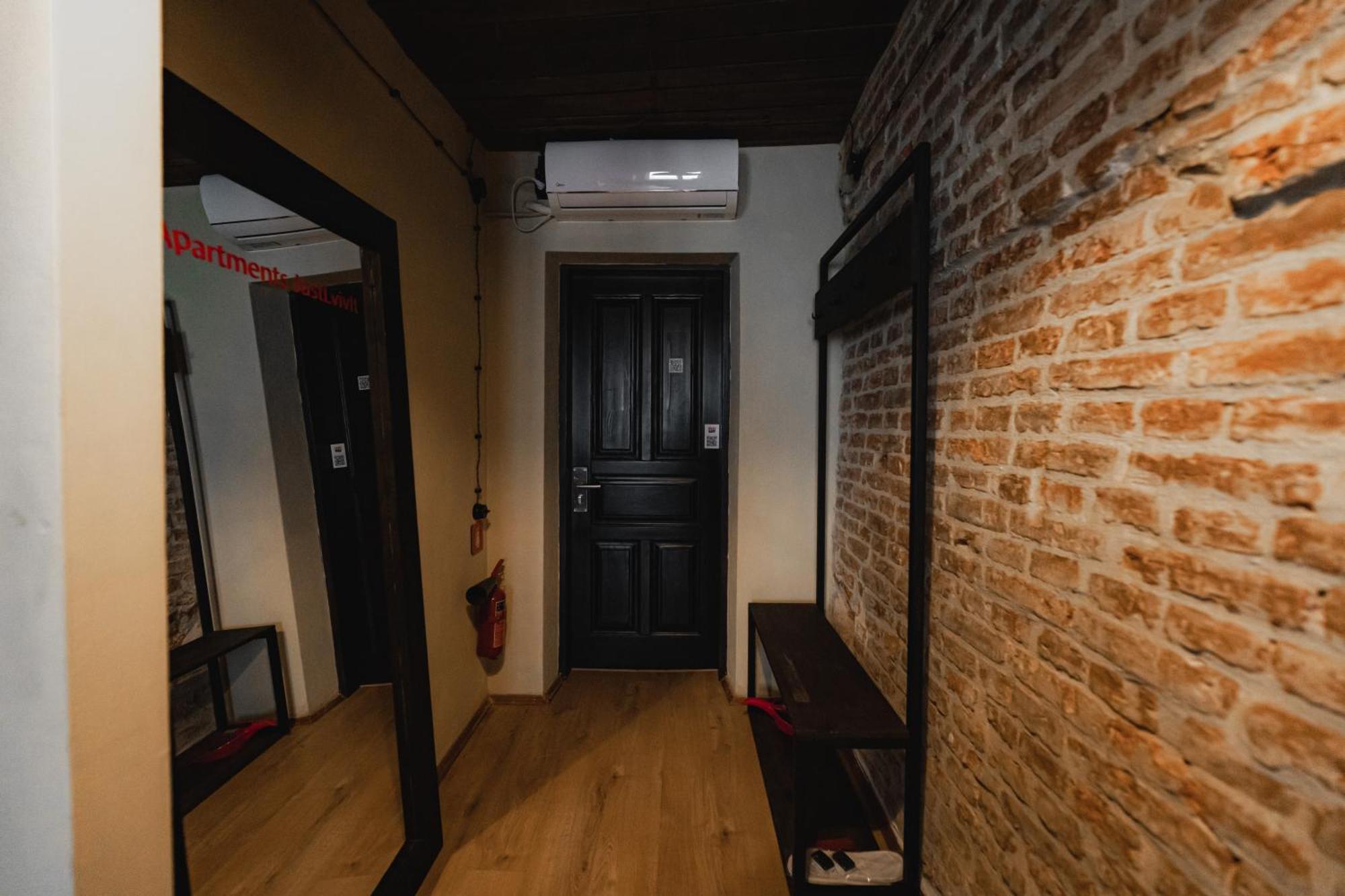 Apartments Justlvivit At The Rynok Square Luaran gambar