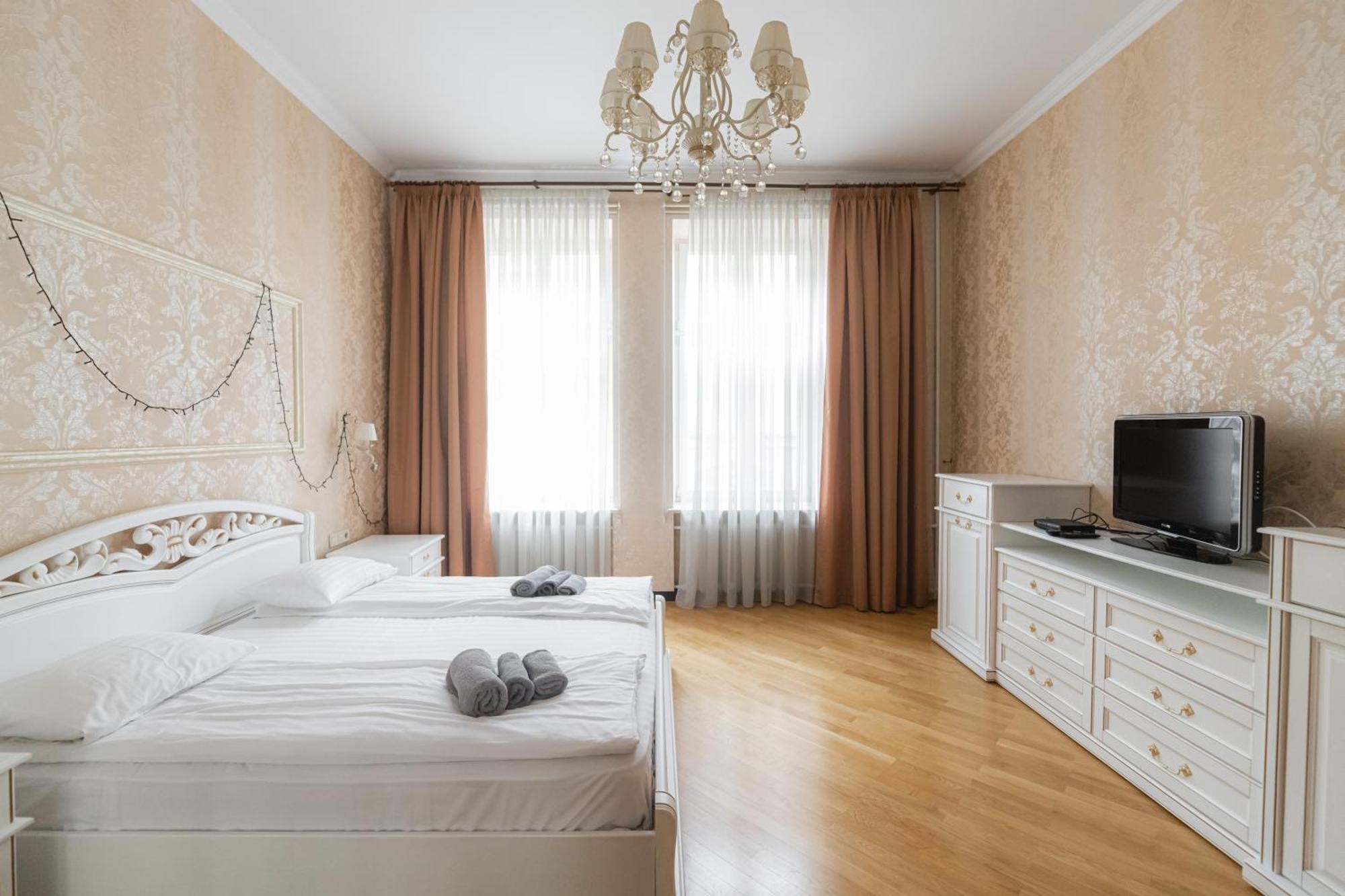 Apartments Justlvivit At The Rynok Square Luaran gambar